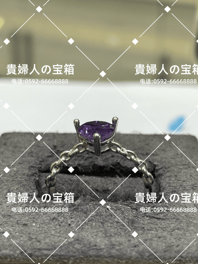 vqgqd - 貴婦人の宝箱