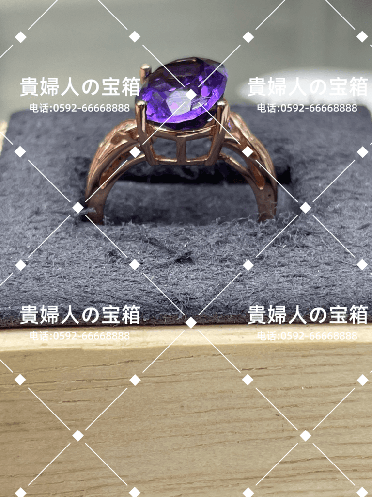 vqqgd - 貴婦人の宝箱